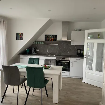 Backbord Greetsiel * Krummhörn